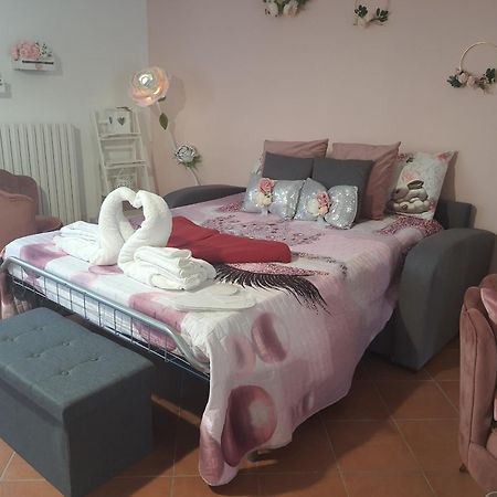 Shabby Chic Rooms Con Cucina E Giardino Privato Pomarico Ngoại thất bức ảnh