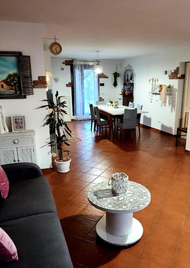 Shabby Chic Rooms Con Cucina E Giardino Privato Pomarico Ngoại thất bức ảnh