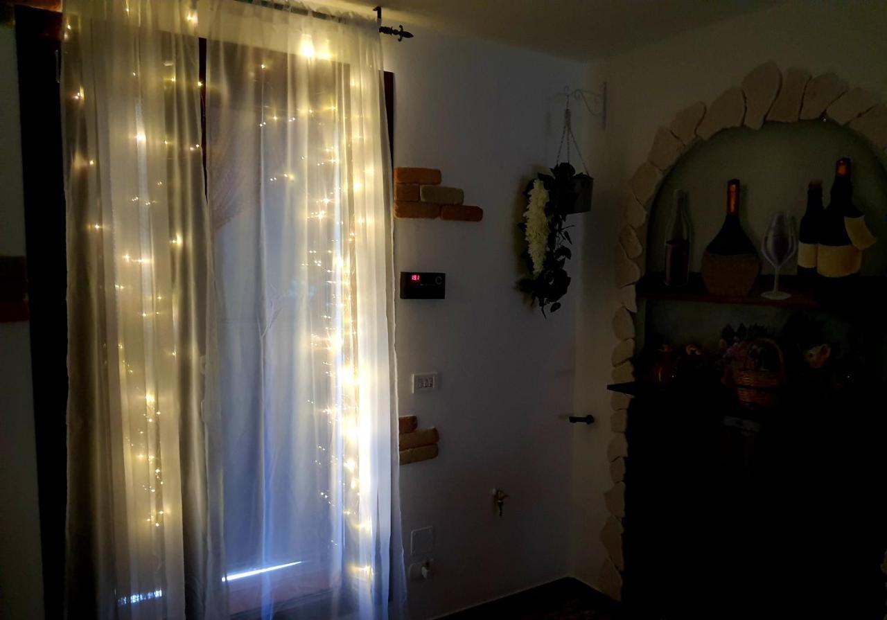 Shabby Chic Rooms Con Cucina E Giardino Privato Pomarico Ngoại thất bức ảnh