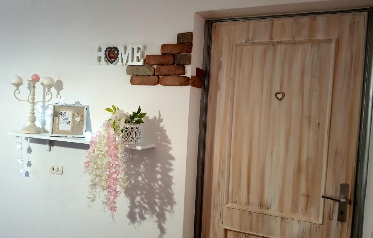 Shabby Chic Rooms Con Cucina E Giardino Privato Pomarico Ngoại thất bức ảnh