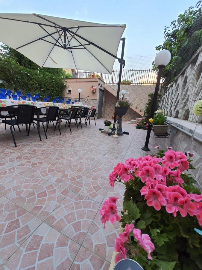 Shabby Chic Rooms Con Cucina E Giardino Privato Pomarico Ngoại thất bức ảnh