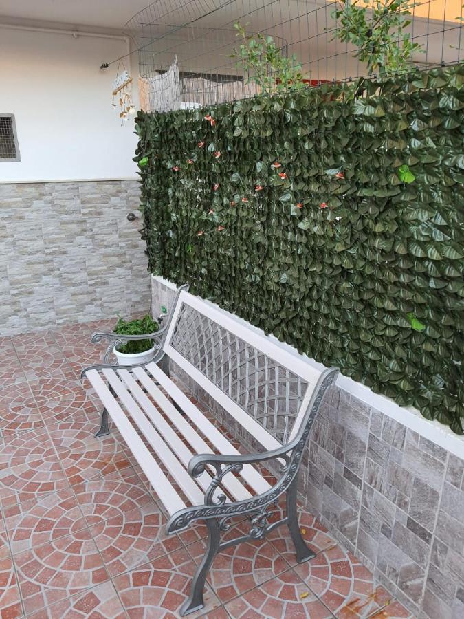 Shabby Chic Rooms Con Cucina E Giardino Privato Pomarico Ngoại thất bức ảnh