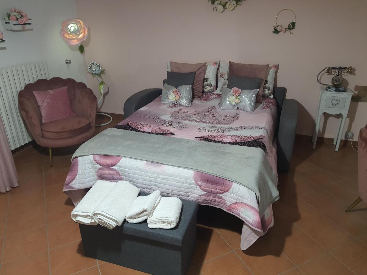 Shabby Chic Rooms Con Cucina E Giardino Privato Pomarico Ngoại thất bức ảnh
