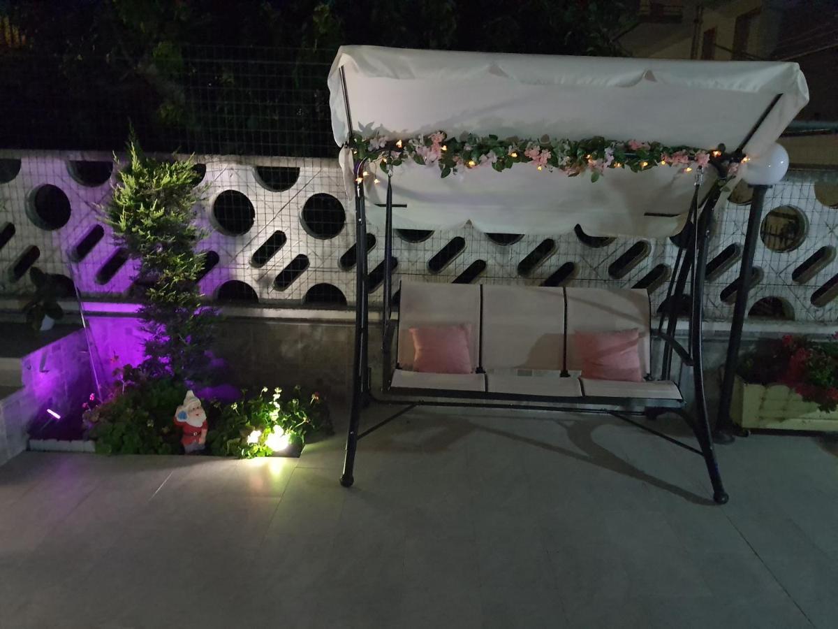 Shabby Chic Rooms Con Cucina E Giardino Privato Pomarico Ngoại thất bức ảnh
