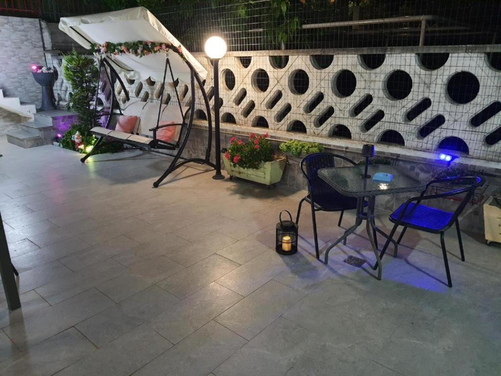Shabby Chic Rooms Con Cucina E Giardino Privato Pomarico Ngoại thất bức ảnh